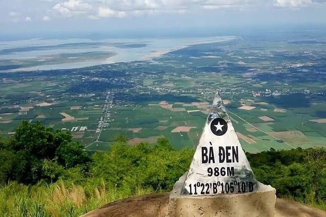Der Berg Bà Den, eine attraktive Tourismusregion