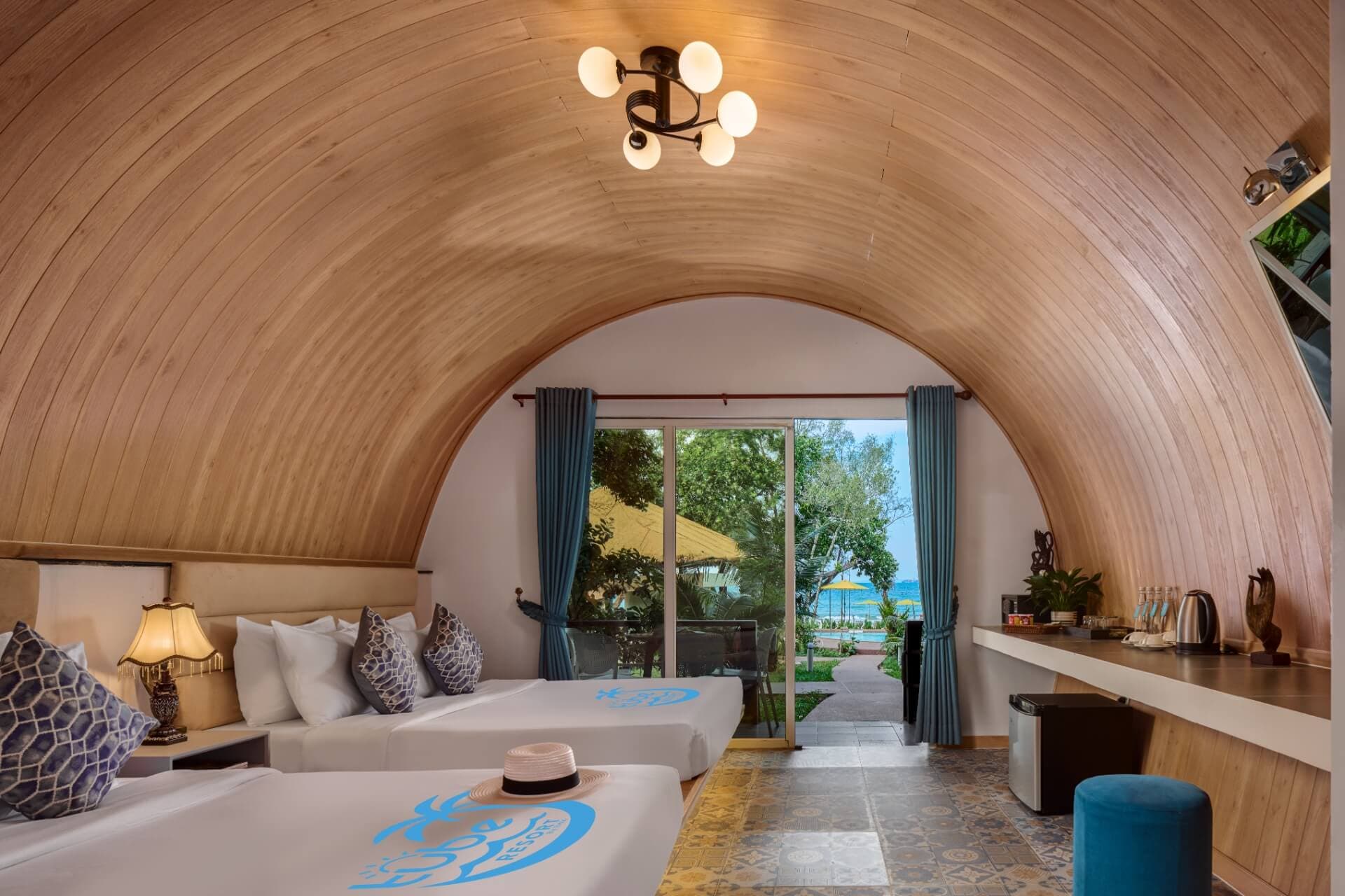 Deluxe family Sea View