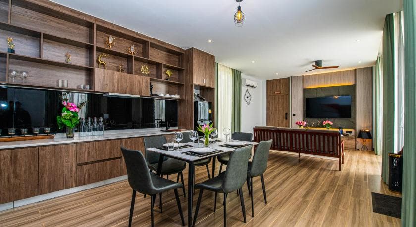 Villa Three-Bedrooms