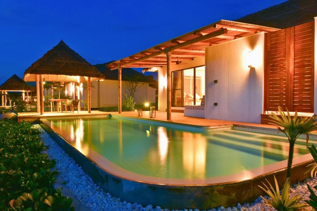 Deluxe Pool Villa