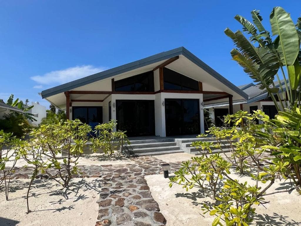 Deluxe WithSide sea view