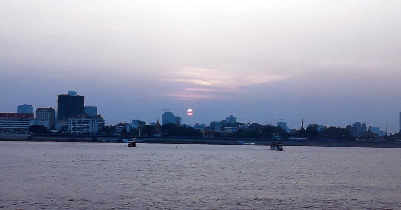 Phnom Penh: Flussfahrt auf dem Mekong