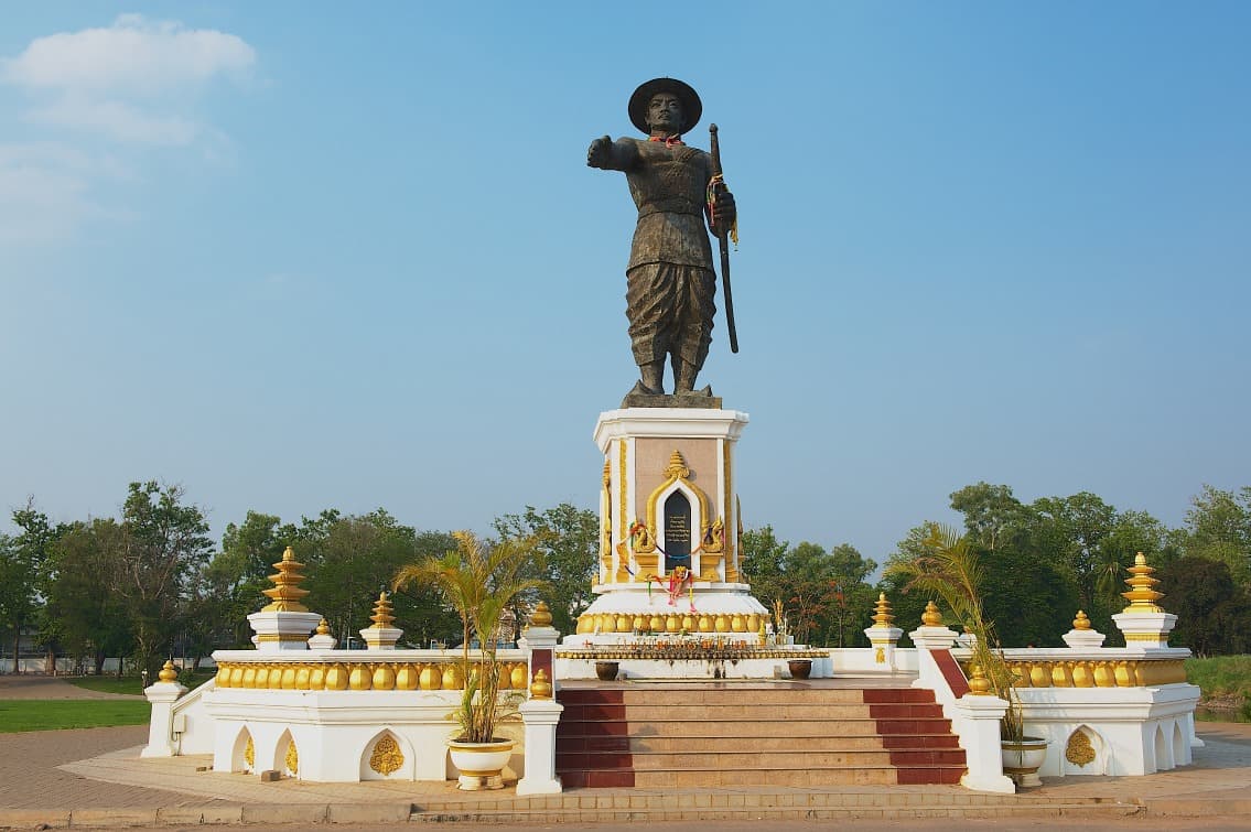 Chao Anouvong Park